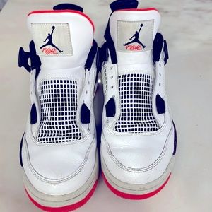 Air Jordan 4